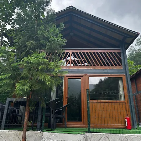 Tanura Hotel Camlihemsin